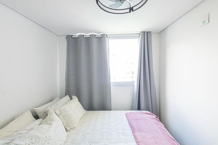 Apartamento à venda com 75m², 3 quartos e 2 vagasQuarto 2