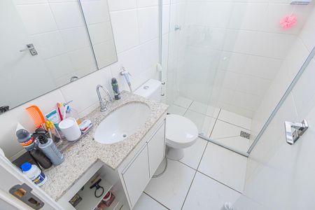 Apartamento à venda com 75m², 3 quartos e 2 vagasBanheiro
