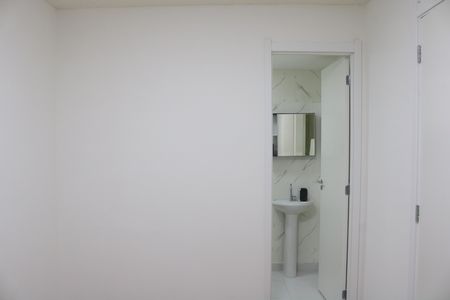 Quarto de apartamento para alugar com 1 quarto, 30m² em Parque Industrial Tomas Edson, São Paulo