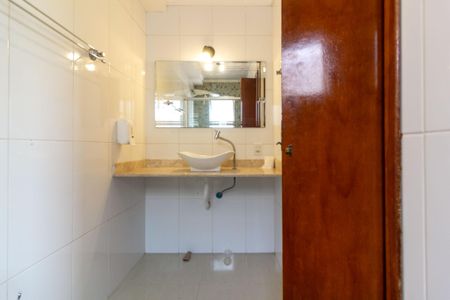 Apartamento à venda com 84m², 3 quartos e 1 vaga Apartamento à venda com 84m², 3 quartos e 1 vagaBanheiro Suíte