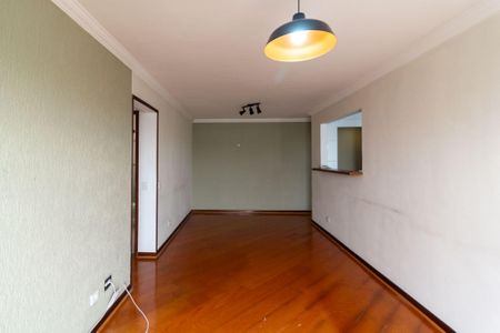 Apartamento à venda com 84m², 3 quartos e 1 vaga Apartamento à venda com 84m², 3 quartos e 1 vagaSala