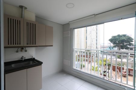 Apartamento para alugar com 45m², 2 quartos e 1 vaga Apartamento para alugar com 45m², 2 quartos e 1 vagaVaranda e Área de Serviço