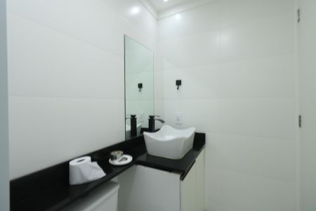 Apartamento para alugar com 45m², 2 quartos e 1 vaga Apartamento para alugar com 45m², 2 quartos e 1 vagaBanheiro
