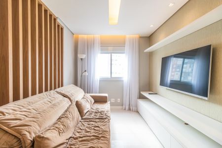Apartamento à venda com 96m², 2 quartos e 3 vagasSala