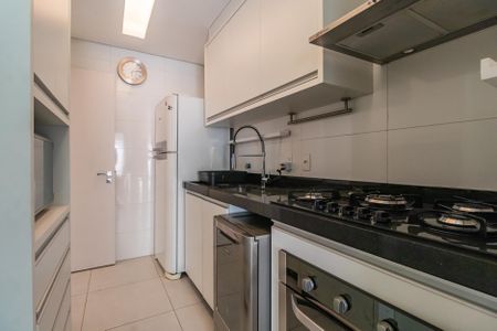 Apartamento à venda com 96m², 2 quartos e 3 vagasCozinha