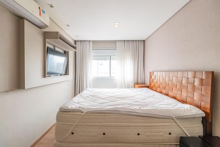 Apartamento à venda com 96m², 2 quartos e 3 vagasSuíte 2