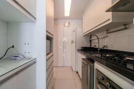 Apartamento à venda com 96m², 2 quartos e 3 vagasCozinha