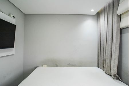 Quarto 2 de apartamento para alugar com 2 quartos, 49m² em Santa Terezinha, Santo André
