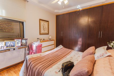 Apartamento para alugar com 115m², 3 quartos e 1 vaga Apartamento para alugar com 115m², 3 quartos e 1 vagaSuíte