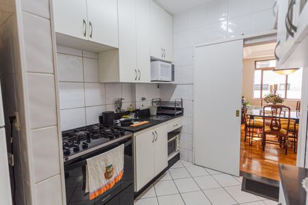 Apartamento para alugar com 115m², 3 quartos e 1 vaga Apartamento para alugar com 115m², 3 quartos e 1 vagaCozinha
