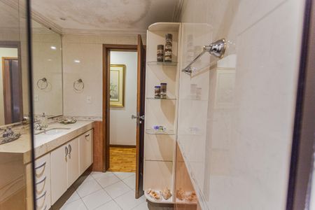 Apartamento para alugar com 115m², 3 quartos e 1 vaga Apartamento para alugar com 115m², 3 quartos e 1 vagaBanheiro Social