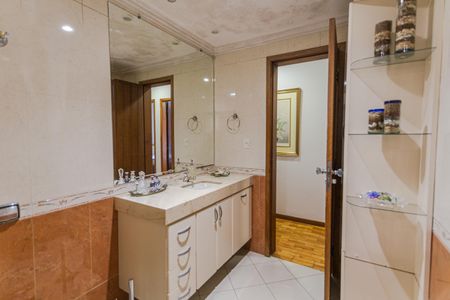 Apartamento para alugar com 115m², 3 quartos e 1 vaga Apartamento para alugar com 115m², 3 quartos e 1 vagaBanheiro Social