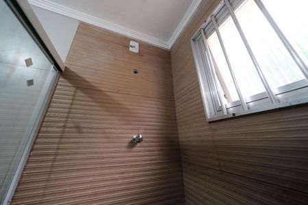 Casa para alugar com 150m², 3 quartos e 2 vagasBanheiro 2
