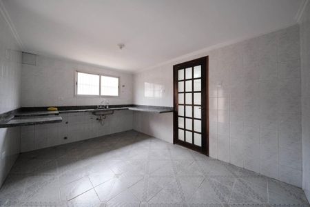 Casa para alugar com 150m², 3 quartos e 2 vagasCozinha