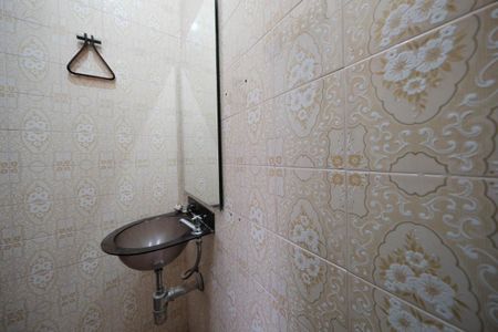 Casa para alugar com 150m², 3 quartos e 2 vagasBanheiro 1