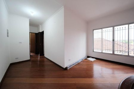 Casa para alugar com 150m², 3 quartos e 2 vagasSala