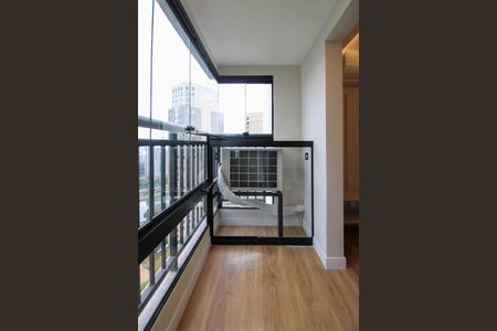 Varanda  de apartamento para alugar com 2 quartos, 40m² em Cidade Jardim, São Paulo