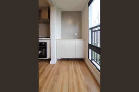 Varanda  de apartamento para alugar com 2 quartos, 40m² em Cidade Jardim, São Paulo
