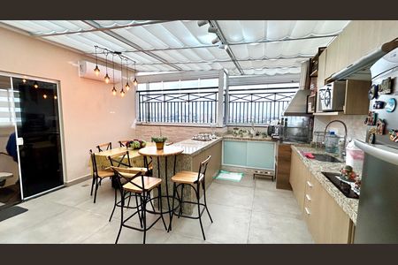 Apartamento à venda com 138m², 3 quartos e 3 vagas Apartamento à venda com 138m², 3 quartos e 3 vagasChurrasqueira