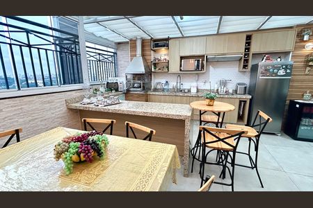 Apartamento à venda com 138m², 3 quartos e 3 vagas Apartamento à venda com 138m², 3 quartos e 3 vagasChurrasqueira