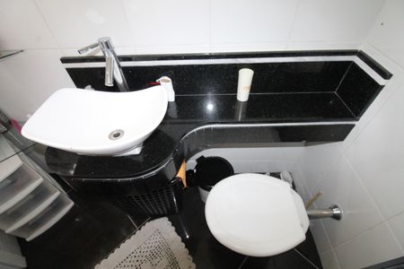 Casa para alugar com 110m², 2 quartos e 1 vagaBanheiro da Suíte 2