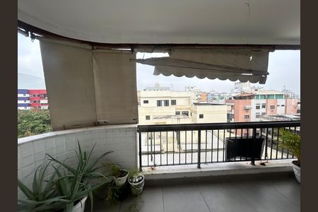 Vista do Quarto 1 de apartamento à venda com 2 quartos, 126m² em Vila Valqueire, Rio de Janeiro