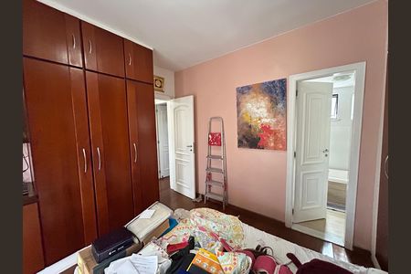 Apartamento à venda com 126m², 2 quartos e 2 vagasQuarto 2 - Suíte