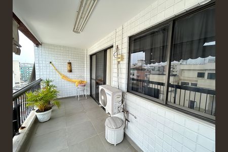 Apartamento à venda com 126m², 2 quartos e 2 vagasVaranda da Sala
