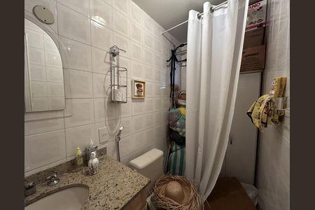 Apartamento à venda com 126m², 2 quartos e 2 vagasBanheiro Social 2