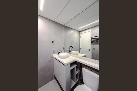 Studio à venda com 37m², 1 quarto e sem vaga Studio à venda com 37m², 1 quarto e sem vagaBanheiro da Suíte