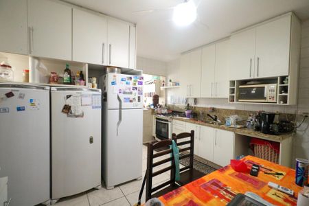Apartamento para alugar com 116m², 3 quartos e 2 vagas Apartamento para alugar com 116m², 3 quartos e 2 vagasCozinha