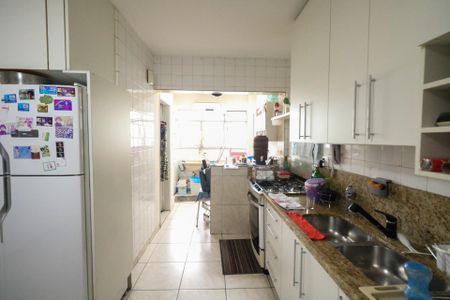 Apartamento para alugar com 116m², 3 quartos e 2 vagas Apartamento para alugar com 116m², 3 quartos e 2 vagasCozinha