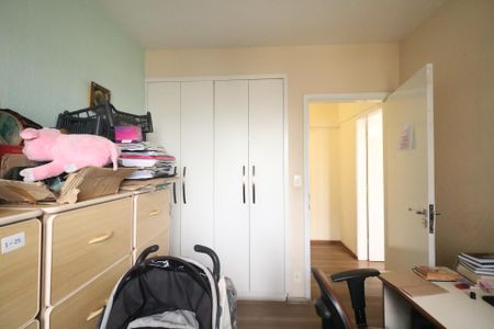 Apartamento para alugar com 116m², 3 quartos e 2 vagas Apartamento para alugar com 116m², 3 quartos e 2 vagasQuarto 2