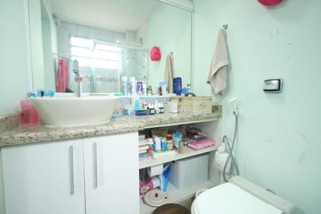 Apartamento para alugar com 116m², 3 quartos e 2 vagas Apartamento para alugar com 116m², 3 quartos e 2 vagasBanheiro da Suíte