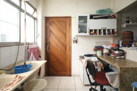 Apartamento para alugar com 116m², 3 quartos e 2 vagas Apartamento para alugar com 116m², 3 quartos e 2 vagasÁrea de Serviço