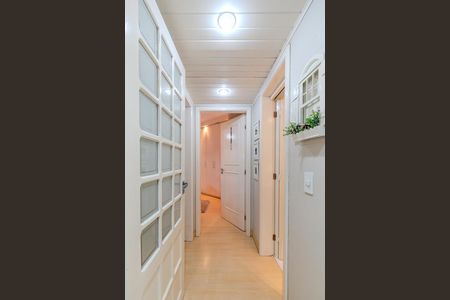 Apartamento à venda com 63m², 2 quartos e sem vaga Apartamento à venda com 63m², 2 quartos e sem vagaCorredor