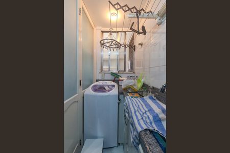 Apartamento à venda com 63m², 2 quartos e sem vaga Apartamento à venda com 63m², 2 quartos e sem vagaCozinha e Área de Serviço