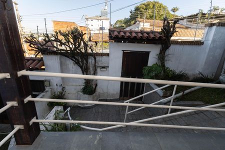 Casa à venda com 145m², 2 quartos e 3 vagas Casa à venda com 145m², 2 quartos e 3 vagasVaranda