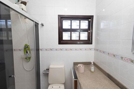 Casa à venda com 145m², 2 quartos e 3 vagas Casa à venda com 145m², 2 quartos e 3 vagasBanheiro 2