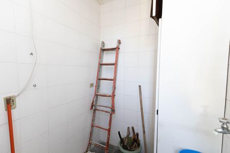 Casa à venda com 145m², 2 quartos e 3 vagas Casa à venda com 145m², 2 quartos e 3 vagasÁrea de Serviço