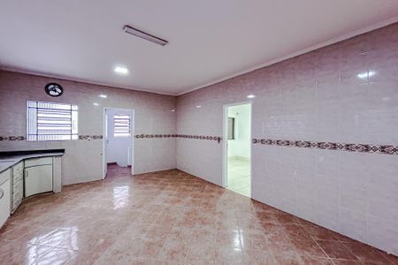 Casa para alugar com 500m², 5 quartos e 2 vagasCozinha
