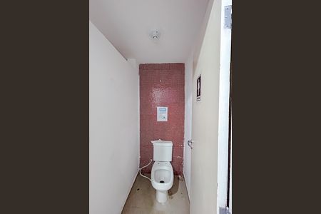 Casa para alugar com 500m², 5 quartos e 2 vagasBanheiro 3