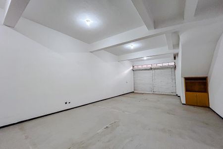 Casa para alugar com 500m², 5 quartos e 2 vagasSalão