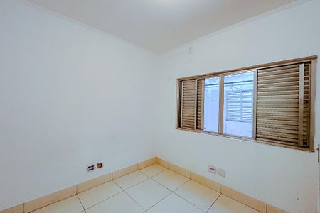 Casa para alugar com 500m², 5 quartos e 2 vagasQuarto 4