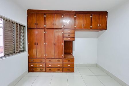 Casa para alugar com 500m², 5 quartos e 2 vagasQuarto 2