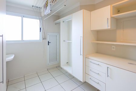 Apartamento para alugar com 155m², 3 quartos e 2 vagas Apartamento para alugar com 155m², 3 quartos e 2 vagasLavanderia