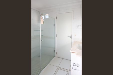 Apartamento para alugar com 155m², 3 quartos e 2 vagas Apartamento para alugar com 155m², 3 quartos e 2 vagasBanheiro da Suíte 1