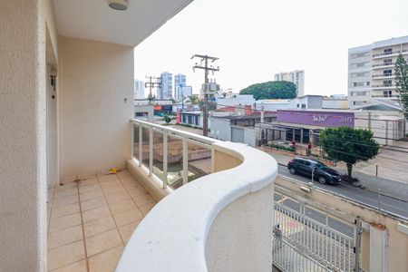 Apartamento para alugar com 155m², 3 quartos e 2 vagas Apartamento para alugar com 155m², 3 quartos e 2 vagasSacada sala