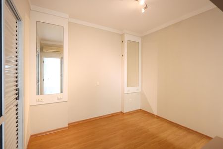 Apartamento para alugar com 155m², 3 quartos e 2 vagas Apartamento para alugar com 155m², 3 quartos e 2 vagasSuite