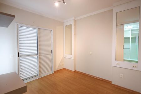 Apartamento para alugar com 155m², 3 quartos e 2 vagas Apartamento para alugar com 155m², 3 quartos e 2 vagasSuite